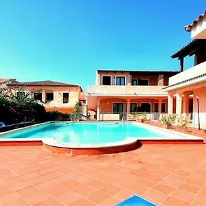 liscia-di-vacca-apartments.in-sardinia.net/