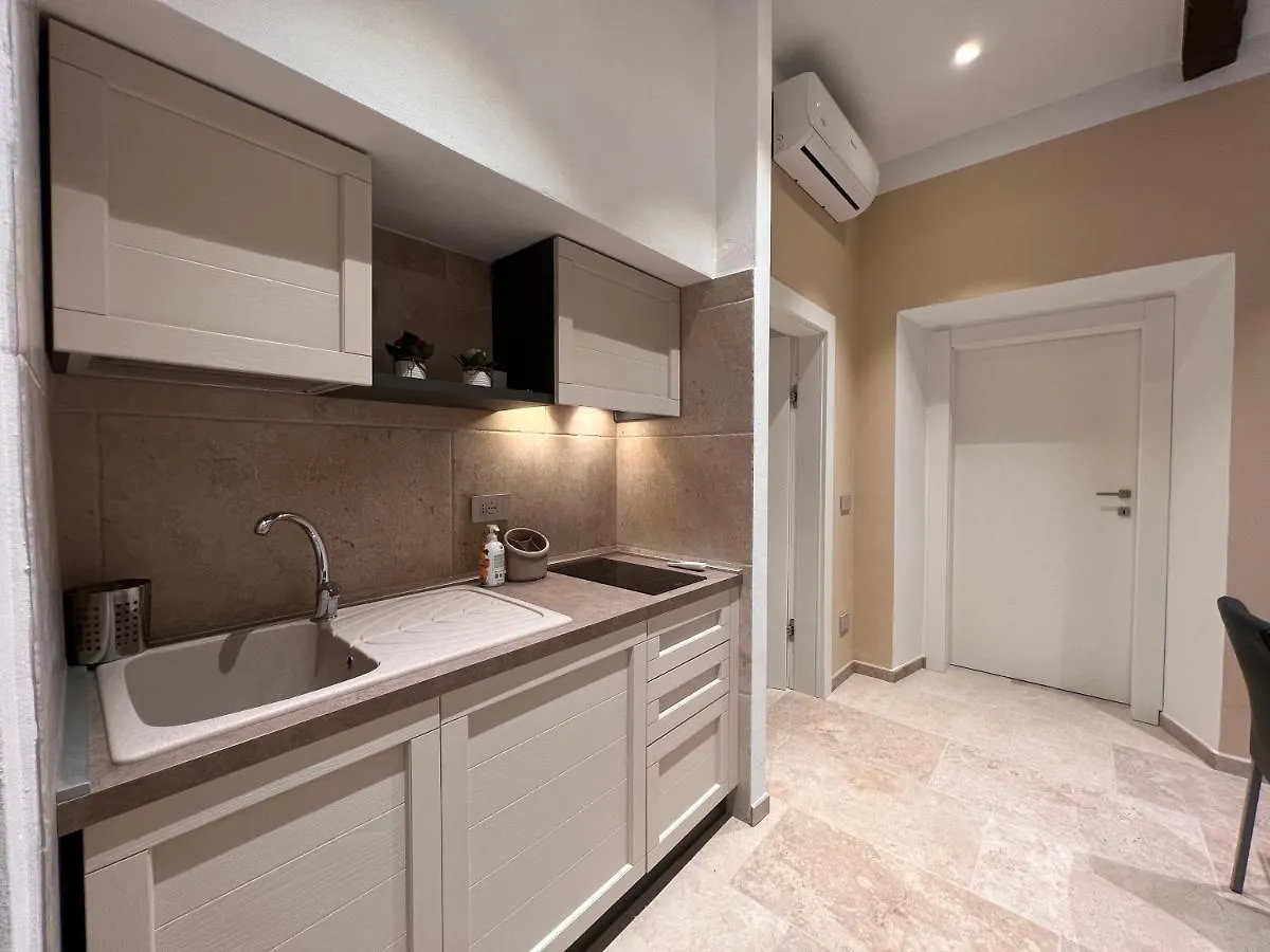 Mia Margot Suite Apartment Castagneto Carducci Italy